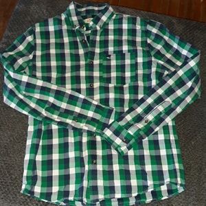 Men's HOLLISTER button-up plaid shirt. Medium